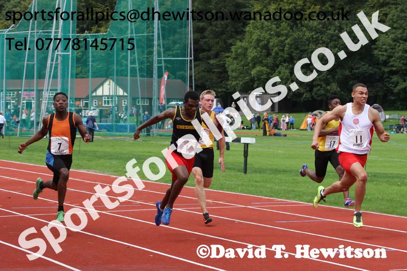 Mens and Boys 100 metres at the Northern Inter-Counties under-17s and 15s at Witton Park, Blackburn. Photo: David T. Hewitson/Sports for All Pics